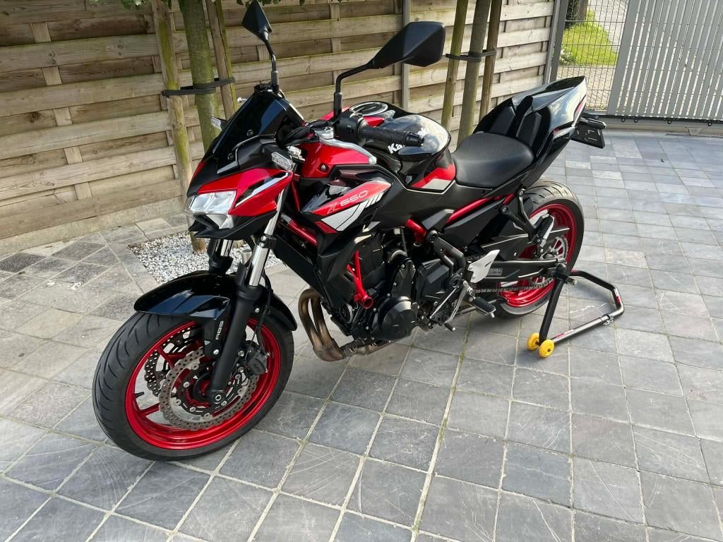 kawasaki z650 **sportpakket**35kw**2/2024**10000km**, Motos, Entreprise, Contrôle de traction, 2 cylindres, Neuf
