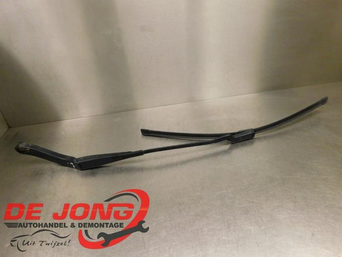Bras essuie-glace avant d'un Opel Vivaro, Autos : Pièces & Accessoires, Vitres & Accessoires, Opel, Utilisé, 3 mois de garantie