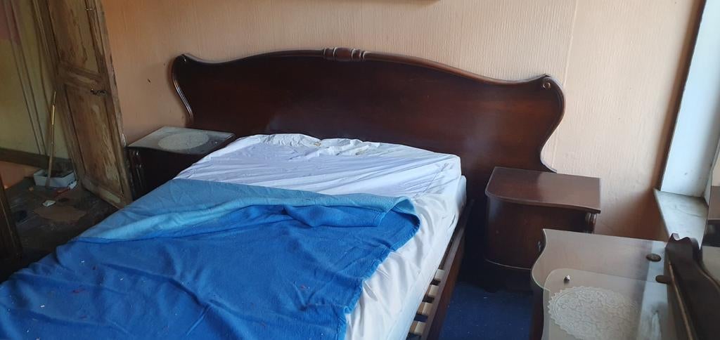 Gratuit Chambre à coucher complète à récupérer sur Haren