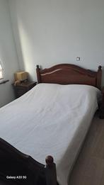 Bed in massive hout, Huis en Inrichting, Slaapkamer | Complete slaapkamers, Ophalen of Verzenden