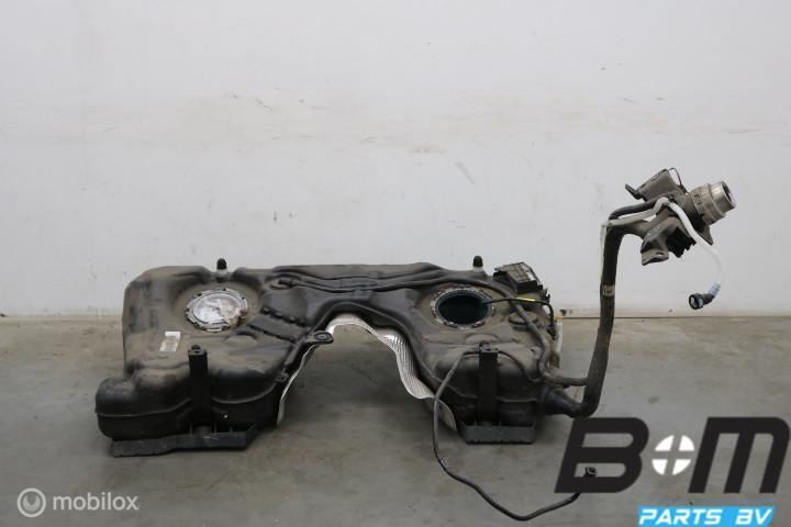 Benzine tank VW Golf 8R 5WA201055K, Autos : Pièces & Accessoires, Systèmes à carburant, Utilisé