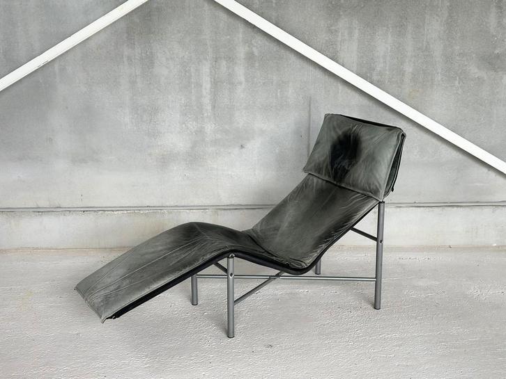 Vintage "Skye" Loungechair by Tord Björklund, Antiek en Kunst, Antiek | Meubels | Stoelen en Sofa's, Ophalen