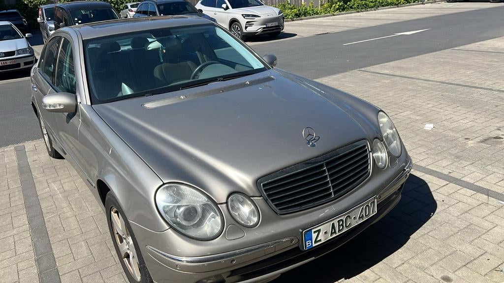 Mercedes E220 automaat, Auto's, Automaat, Leder, Bedrijf, Diesel
