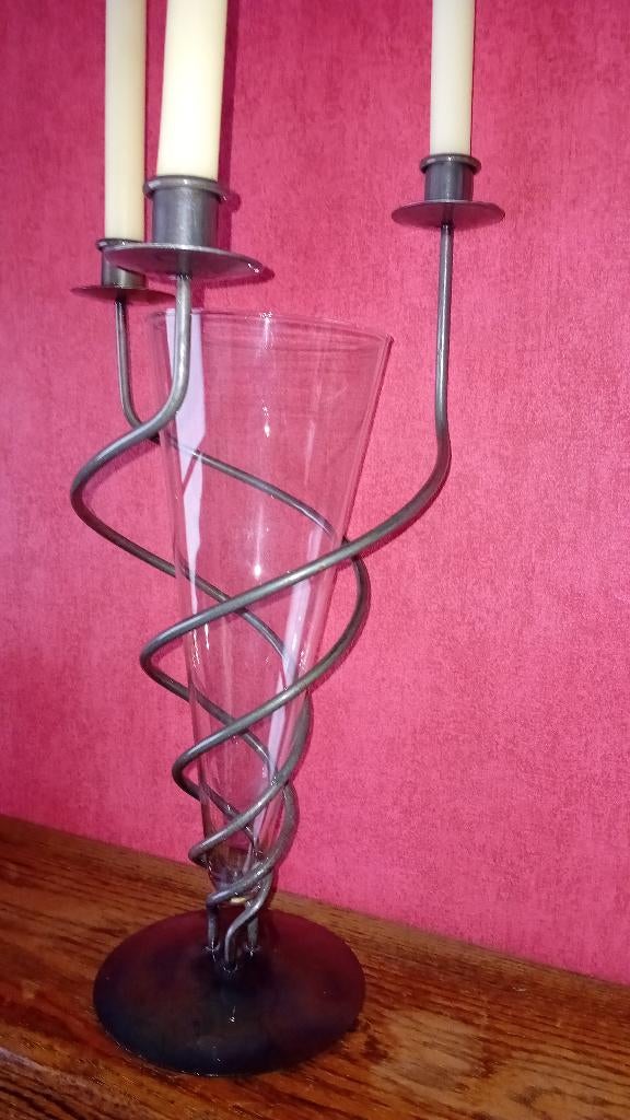 Artistieke kandelaar met vaas, Ophalen