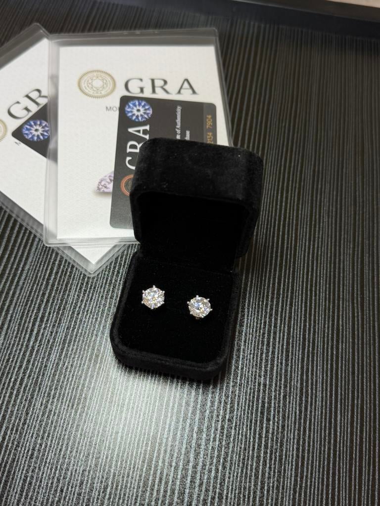 Boucles d'oreilles pendantes plaqué or très bon état