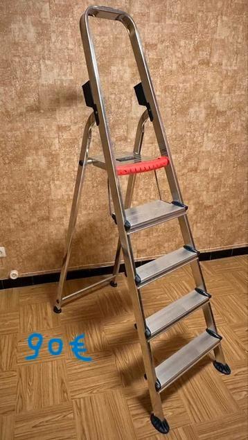escabeau, Bricolage & Construction, Échelles & Escaliers, Neuf, Enlèvement
