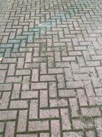 Partij rode & blauwe betonklinkers (~75m²), Ophalen, Gebruikt, Klinkers, 10 m² of meer