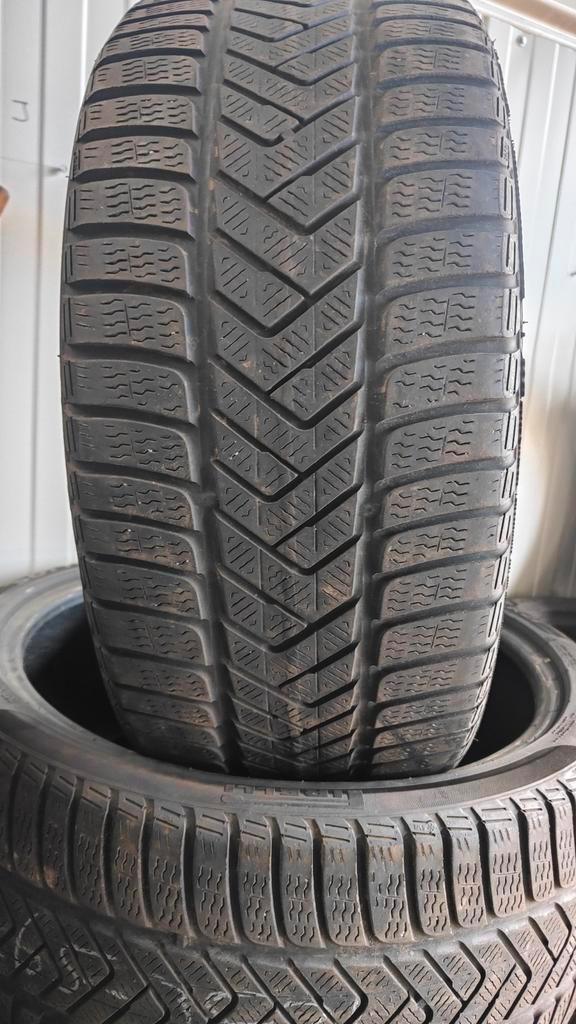 265/35r21 Pirelli 60€ per stuk, Auto-onderdelen, Besturing, Ophalen of Verzenden