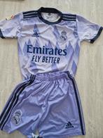 Voetbaltenue Real Madrid 164, Sport en Fitness, Ophalen, Zo goed als nieuw
