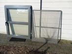 Duurzaam Aluminium draai-kip raam met vliegenraam, Dubbelglas, 80 tot 120 cm, Gebruikt, Ophalen of Verzenden