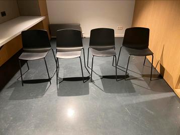 Rama designstoelen - zwart (4 stoelen)