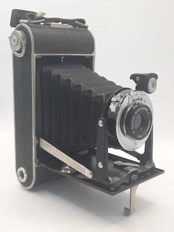 appareil photo à soufflet vintage Kodak Junior 620 avec sac, Enlèvement ou Envoi, Avant 1940, Appareils photo