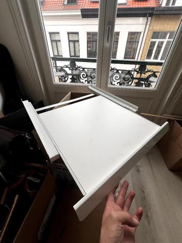 Tussenstuk wasmachine droger beschikbaar voor biedingen