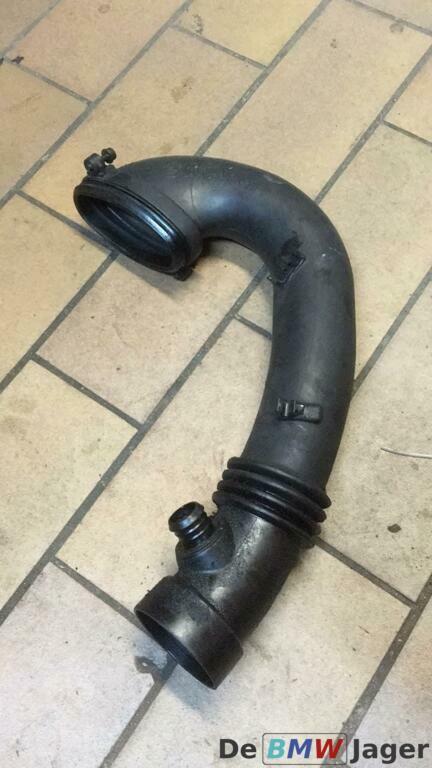 Aanzuigbuis turbo BMW 3 5 7 serie X3 X5 M57 M57N 13717786777, Auto-onderdelen, Motor en Toebehoren, BMW, Gebruikt, Ophalen of Verzenden