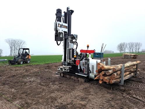 Wij plaatsen uw weidepalen, omheining en houten poorten., Dieren en Toebehoren, Stalling en Weidegang, Opfok, Stalling, Weidegang