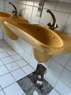 sanitair: 2 wastafels voetbad en bad, Bricolage & Construction, Sanitaire, Enlèvement, Utilisé, Pierre, Baignoire