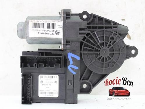 Moteur de vitre portière d'un Volkswagen Golf, Autos : Pièces & Accessoires, Carrosserie & Tôlerie, Volkswagen, Utilisé, 3 mois de garantie