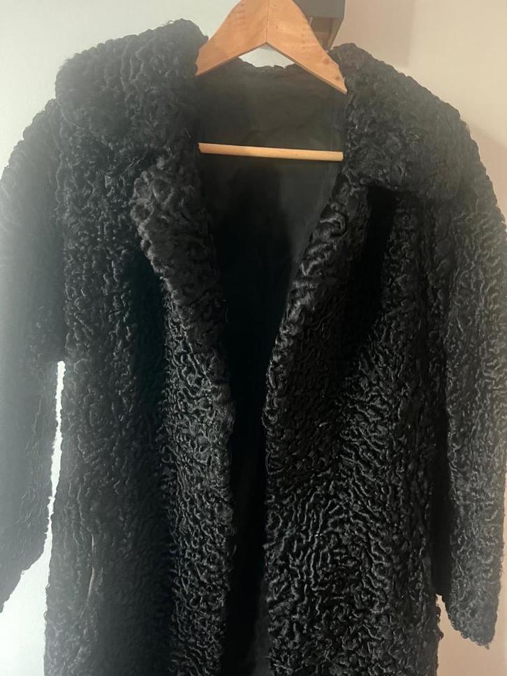Pelsen mantel, Kleding | Dames, Jassen | Winter, Zo goed als nieuw, Maat 38/40 (M), Zwart, Ophalen