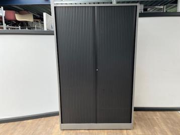 Antracieten roldeurkast Ahrend 195 x 120 beschikbaar voor biedingen