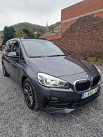 BMW Serie 2 Gran Tourer 220iA // Automatique // Pano, Auto's, BMW, 4 cilinders, Leder, 5 zetels, 5 deurs