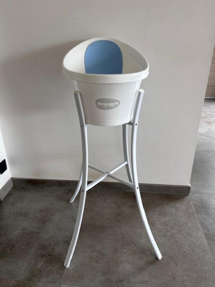 Babybadje Shnuggle + staander (0-12M), Kinderen en Baby's, Badjes en Verzorging, Zo goed als nieuw, Badje, Overige merken, Standaard