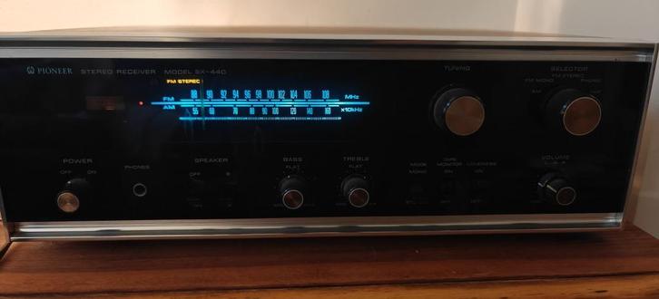 VINTAGE PIONEER SX-440 AM/FM STEREO RECEIVER, Audio, Tv en Foto, Versterkers en Ontvangers, Gebruikt, Stereo, Minder dan 60 watt