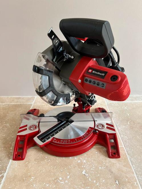 Einhell verstekzaag, Doe-het-zelf en Bouw, Gereedschap | Zaagmachines, Zo goed als nieuw, Afkortzaag, 1200 watt of meer, 70 mm of meer