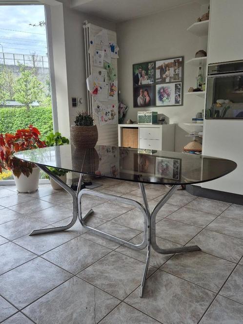 tafel seventies, Huis en Inrichting, Tafels | Eettafels, Gebruikt, Vijf personen of meer, Ovaal, Glas, Metaal, Ophalen