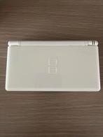 Nintendo DS + lader, Ophalen of Verzenden, Zo goed als nieuw, Wit