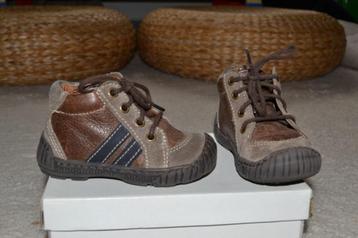 Chaussures enfant Cypres Pilar 21 disponible aux enchères