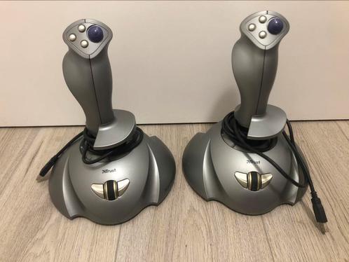 QZ 501 predator joystick • videogames • retrogaming, Computers en Software, Joysticks, Zo goed als nieuw, Ophalen