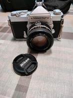 Fototoestel Nikkormat met lenzen en tripod te koop, Enlèvement, Utilisé