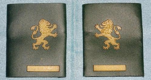 Passants de grade ABL Component Terre Post Militaire 3 sets, Collections, Objets militaires | Général, Armée de terre, Envoi