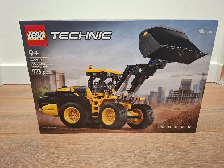 NIEUW - LEGO Technic Volvo L120 / 42209, Kinderen en Baby's, Speelgoed | Duplo en Lego, Nieuw, Lego, Complete set, Ophalen of Verzenden