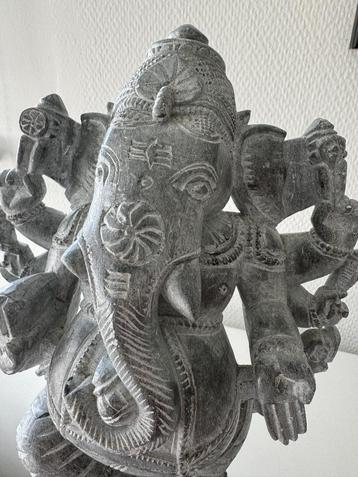 Ganesha tuinbeeld in graniet 30cm hoog