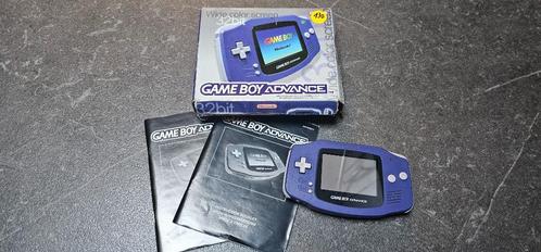 Gameboy Advance mauve in doosje, Games en Spelcomputers, Spelcomputers | Nintendo Game Boy, Gebruikt, Ophalen of Verzenden