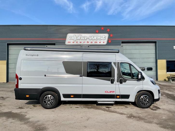 Sunlight Cliff 640 Adv. Edition 2025 ‼️ "AUTOMAAT"‼️ -3.000€, Caravans en Kamperen, Mobilhomes, Bedrijf, tot en met 3, Buscamper of Camperbus
