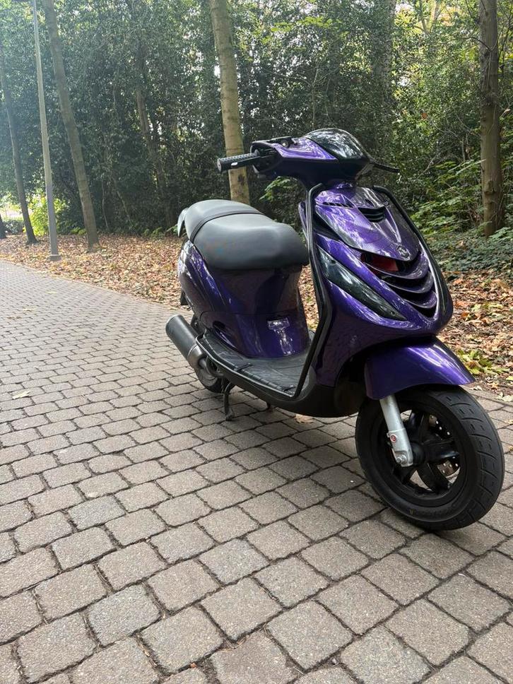 Piaggio zip 4t, Fietsen en Brommers, Scooters | Piaggio, Zip, Ophalen