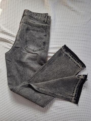 Nieuwe, nooit gedragen donkergrijze jeansbroek Azar maat S/M beschikbaar voor biedingen
