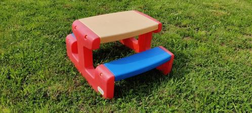 Little Tikes Buiten picknick tafel, Kinderen en Baby's, Speelgoed | Speeltafels, Gebruikt, Ophalen