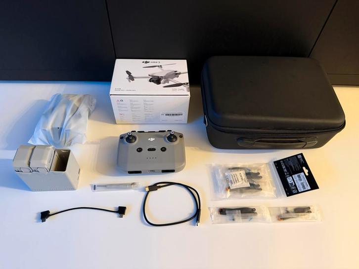 Dji Mini 3 Fly More Combo - DJI Garantie 2 jaar - nieuw, Audio, Tv en Foto, Drones, Nieuw, Drone met camera, Ophalen of Verzenden