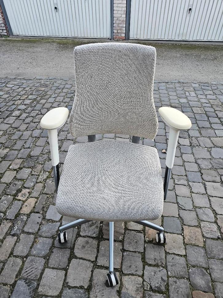 Ergonomische bureaustoel bma axia 2.2, nieuwste versie!, Huis en Inrichting, Bureaustoelen, Zo goed als nieuw, Bureaustoel, Overige kleuren