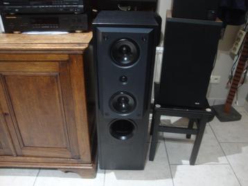 REFERENTIE BI WYRING UIT DE KEF 104/2-SERIE beschikbaar voor biedingen