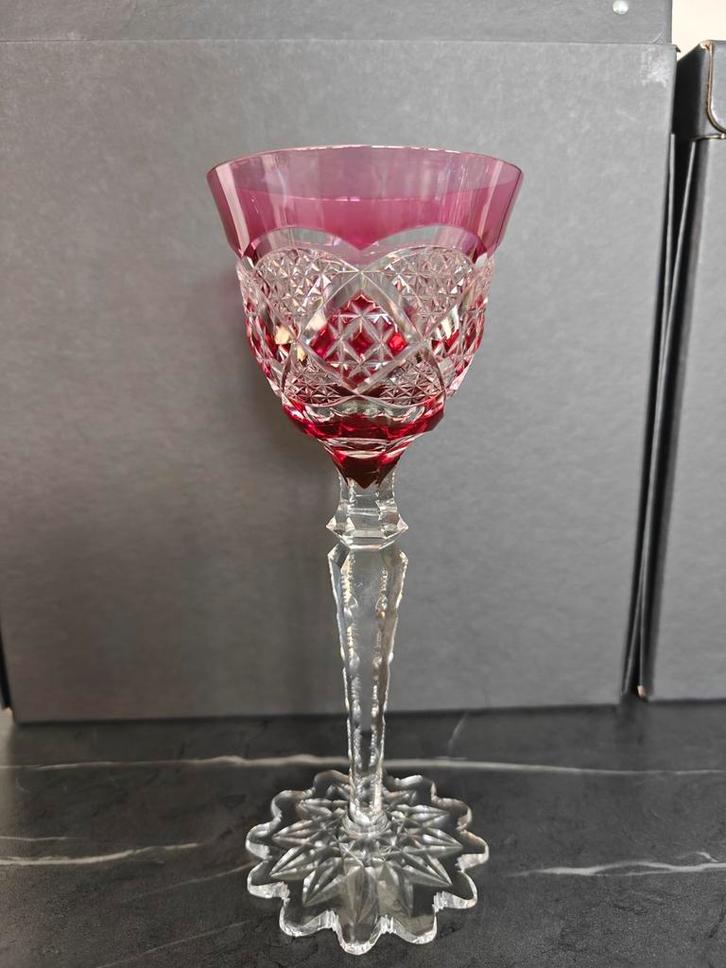Val Saint Lambert - Wijnglas - Verrept - rood -  22 cm, Antiek en Kunst, Antiek | Glaswerk en Kristal, Ophalen of Verzenden