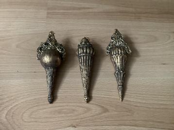 Barokke kerstballen beschikbaar voor biedingen