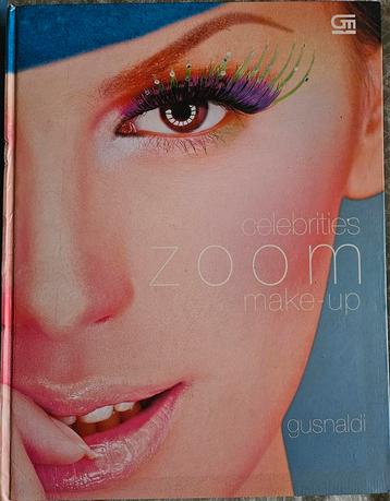 Livres de make-up de la maquilleur Gusnaldi. 