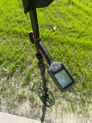 Pas ingeruild Quest Pro Waterdichte digitale metaaldetector, Autres marques, Plus de 30 cm, Enlèvement ou Envoi, Sensibilité réglable