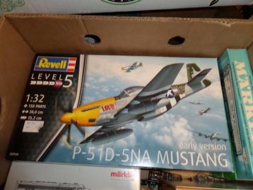 LOT 1/32 REVELL P51 D Mustang + ME 109 F/G beschikbaar voor biedingen