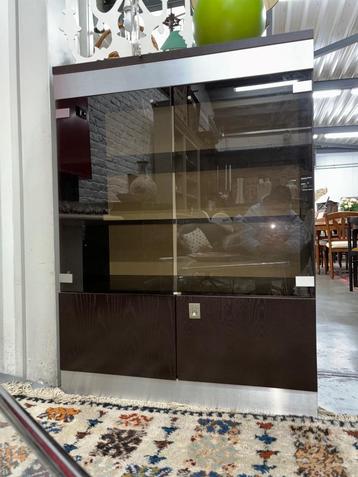 Meuble vitrine 2 portes beschikbaar voor biedingen