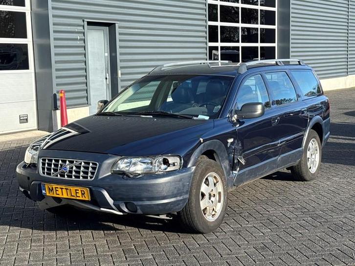 Volvo V70 2.4 T Comfort Line, airco, trekhaak, Auto's, Volvo, Bedrijf, Te koop, V70, ABS, Airbags, Airconditioning, Boordcomputer